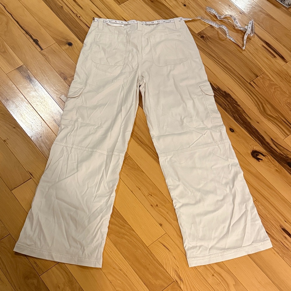 NWT  Cargo Super High Rise Baggy Wide Leg Pants American Eagle Outfitters - Picture 2 of 7
